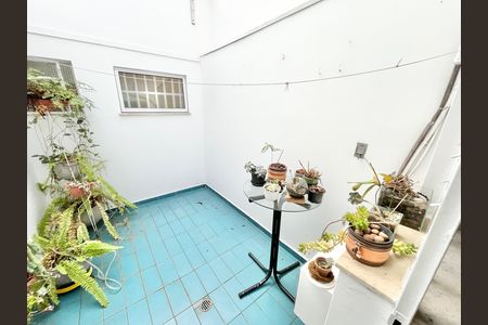 Casa à venda com 250m², 3 quartos e 5 vagasJardim De Inverno