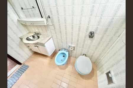 Casa à venda com 250m², 3 quartos e 5 vagasBanheiro