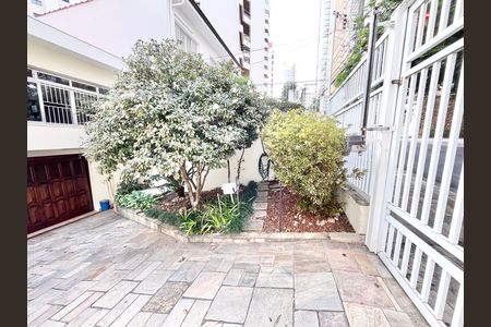 Casa à venda com 250m², 3 quartos e 5 vagasEntrada
