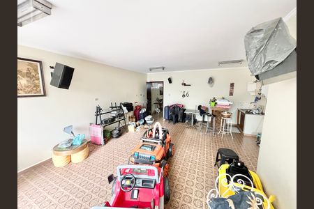 Casa à venda com 250m², 3 quartos e 5 vagasSalão de Festas
