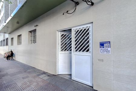 Apartamento à venda com 50m², 2 quartos e sem vaga Apartamento à venda com 50m², 2 quartos e sem vagaFachada - Plaquinha