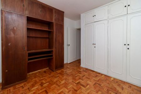 Casa para alugar com 300m², 4 quartos e 2 vagas Casa para alugar com 300m², 4 quartos e 2 vagasQuarto 2