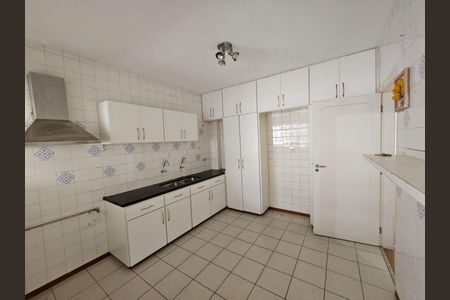 Apartamento para alugar com 2 quartos, 144m² em Cerqueira César, São Paulo