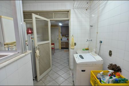 Apartamento à venda com 101m², 2 quartos e 1 vaga Apartamento à venda com 101m², 2 quartos e 1 vagaÁrea de Serviço