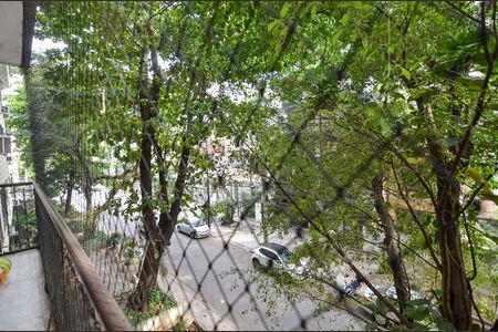 Apartamento à venda com 101m², 2 quartos e 1 vaga Apartamento à venda com 101m², 2 quartos e 1 vagaSala