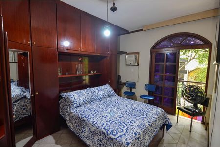 Apartamento à venda com 101m², 2 quartos e 1 vaga Apartamento à venda com 101m², 2 quartos e 1 vagaSuíte