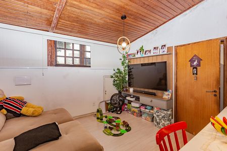 Casa à venda com 340m², 6 quartos e 2 vagas Casa à venda com 340m², 6 quartos e 2 vagasCozinha 2