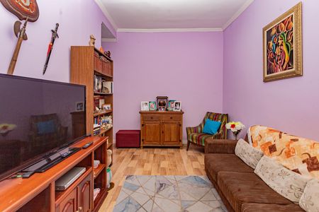 Casa à venda com 340m², 6 quartos e 2 vagas Casa à venda com 340m², 6 quartos e 2 vagasQuarto 2
