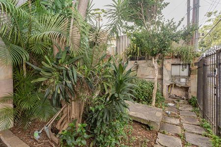 Jardim de casa à venda com 6 quartos, 340m² em Bosque da Saúde, São Paulo