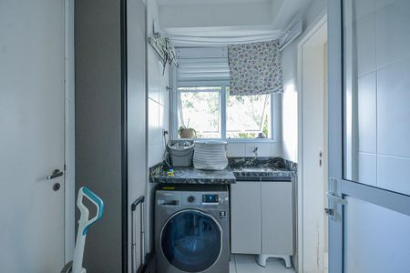 Apartamento para alugar com 105m², 3 quartos e 2 vagas Apartamento para alugar com 105m², 3 quartos e 2 vagasÁrea de Serviço
