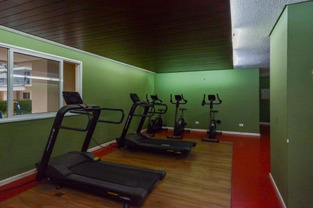 Apartamento para alugar com 105m², 3 quartos e 2 vagas Apartamento para alugar com 105m², 3 quartos e 2 vagasÁrea comum - Academia