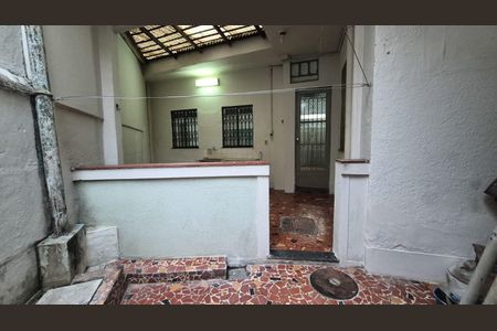 Casa de condomínio para alugar com 80m², 2 quartos e 1 vaga