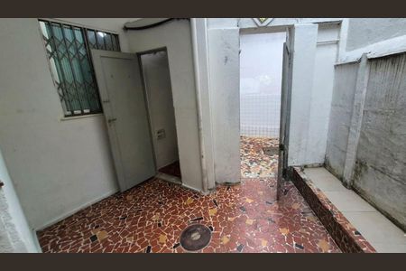 Casa de condomínio para alugar com 80m², 2 quartos e 1 vaga