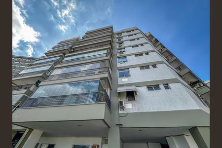 Apartamento para alugar com 123m², 3 quartos e 2 vagas