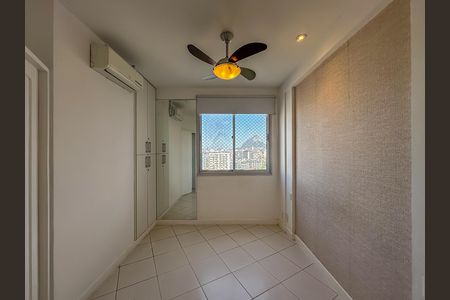 Apartamento para alugar com 123m², 3 quartos e 2 vagas