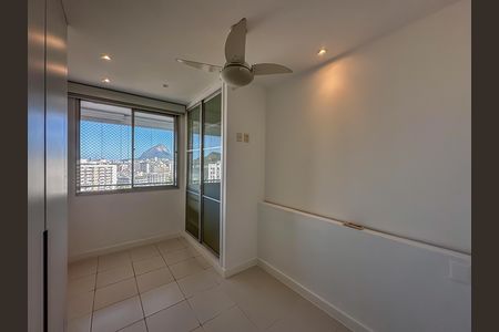 Apartamento para alugar com 123m², 3 quartos e 2 vagas