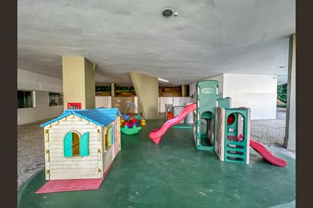 Apartamento para alugar com 123m², 3 quartos e 2 vagas