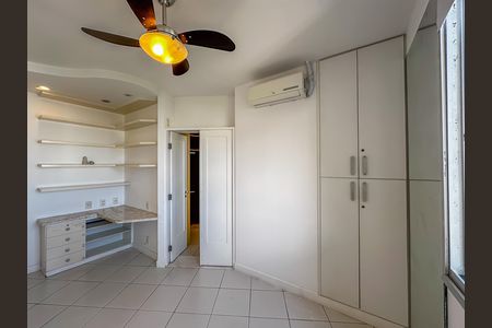 Apartamento para alugar com 123m², 3 quartos e 2 vagas