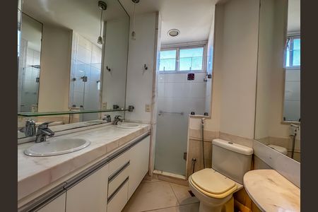 Apartamento para alugar com 123m², 3 quartos e 2 vagas