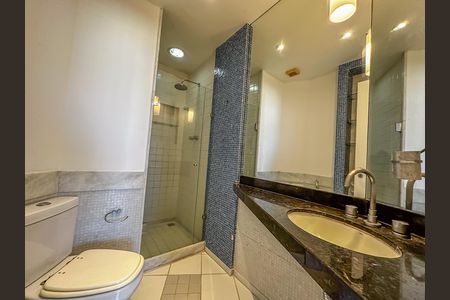 Apartamento para alugar com 123m², 3 quartos e 2 vagas