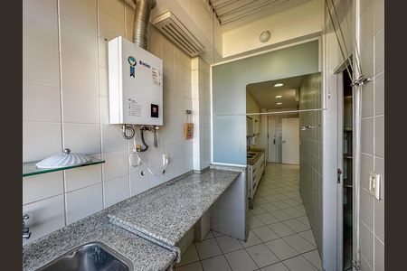 Apartamento para alugar com 123m², 3 quartos e 2 vagas