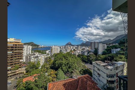 Apartamento para alugar com 123m², 3 quartos e 2 vagas
