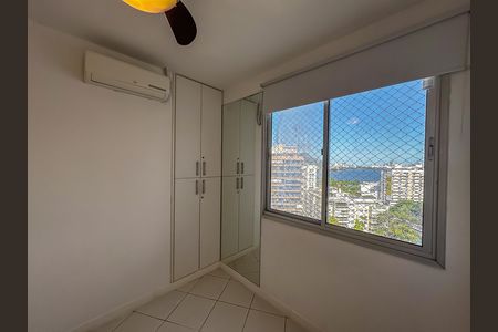 Apartamento para alugar com 123m², 3 quartos e 2 vagas