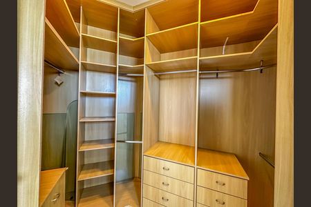 Apartamento para alugar com 123m², 3 quartos e 2 vagas