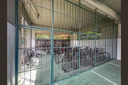 Apartamento para alugar com 123m², 3 quartos e 2 vagas
