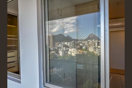 Apartamento para alugar com 123m², 3 quartos e 2 vagas