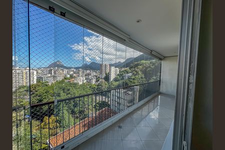 Apartamento para alugar com 123m², 3 quartos e 2 vagas