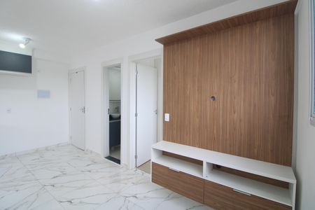 Sala de apartamento para alugar com 2 quartos, 36m² em Usina Piratininga, São Paulo