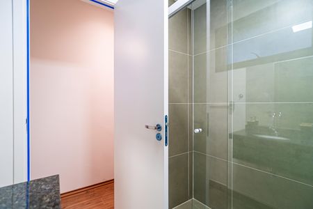 Apartamento para alugar com 43m², 2 quartos e sem vaga Apartamento para alugar com 43m², 2 quartos e sem vagaBanheiro Social