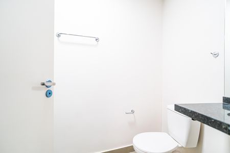 Apartamento para alugar com 43m², 2 quartos e sem vaga Apartamento para alugar com 43m², 2 quartos e sem vagaBanheiro da Suíte 1