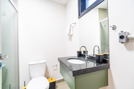Apartamento para alugar com 43m², 2 quartos e sem vaga Apartamento para alugar com 43m², 2 quartos e sem vagaBanheiro Social