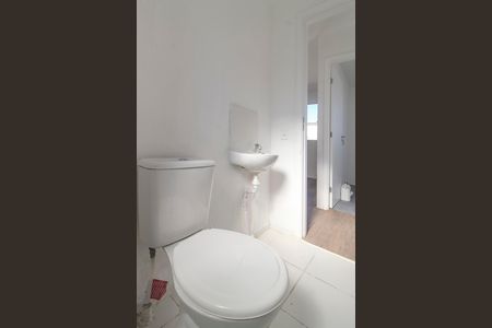 Apartamento para alugar com 40m², 2 quartos e 1 vaga Apartamento para alugar com 40m², 2 quartos e 1 vagaBanheiro