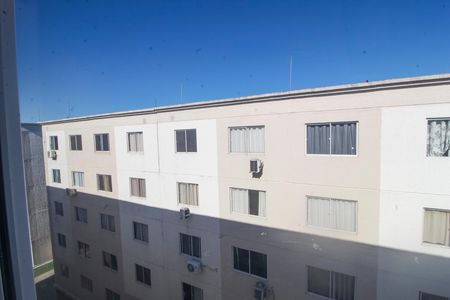 Vista de apartamento à venda com 2 quartos, 40m² em Restinga, Porto Alegre
