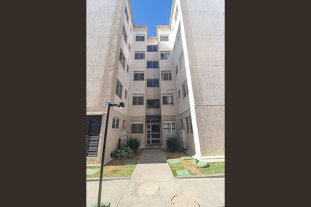 Apartamento para alugar com 40m², 2 quartos e 1 vaga Apartamento para alugar com 40m², 2 quartos e 1 vagaHall de entrada