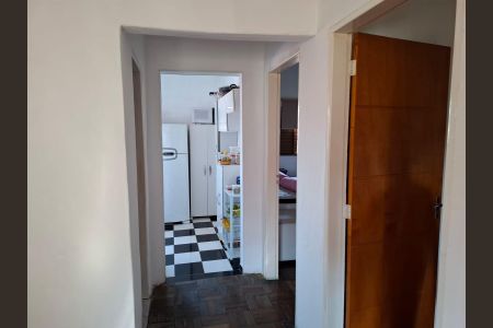 Casa à venda com 53m², 2 quartos e 1 vagaCorredor