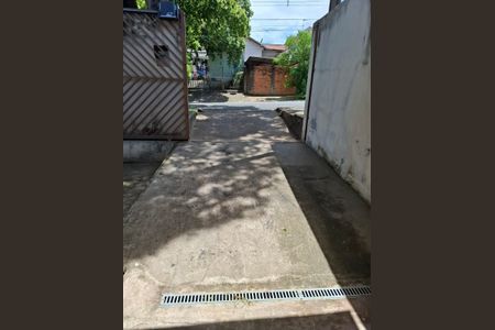 Casa à venda com 53m², 2 quartos e 1 vagaGaragem