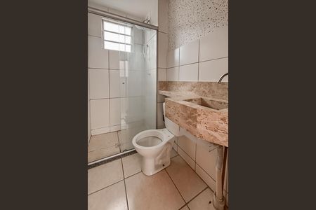 Apartamento à venda com 2 quartos, 44m² em Califórnia, Contagem
