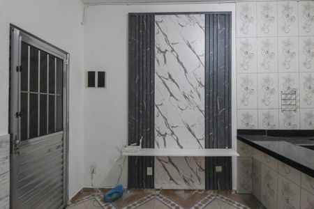 Casa para alugar com 1 quarto, 45m² em Jardim Nova Vitoria I, São Paulo