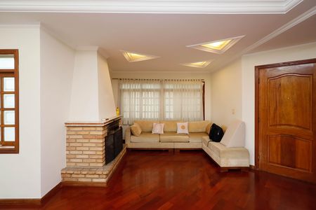 Casa de condomínio à venda com 459m², 4 quartos e 5 vagasSala 