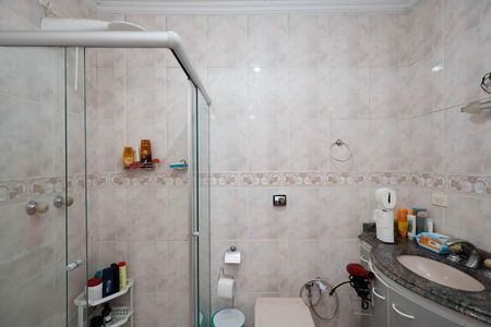 Casa de condomínio à venda com 459m², 4 quartos e 5 vagasBanheiro da Suíte 4