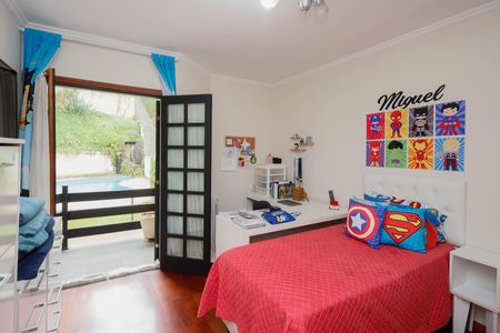 Casa de condomínio à venda com 459m², 4 quartos e 5 vagasSuíte 1