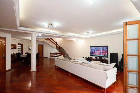 Casa de condomínio à venda com 459m², 4 quartos e 5 vagasSala 