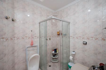 Casa de condomínio à venda com 459m², 4 quartos e 5 vagasBanheiro da Suíte 4