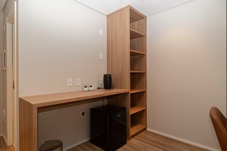 Studio para alugar com 27m², 1 quarto e sem vaga Studio para alugar com 27m², 1 quarto e sem vagaCozinha