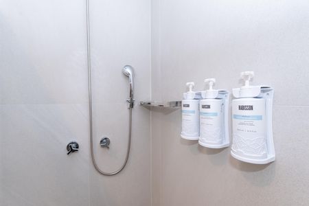 Studio para alugar com 27m², 1 quarto e sem vaga Studio para alugar com 27m², 1 quarto e sem vagaBanheiro