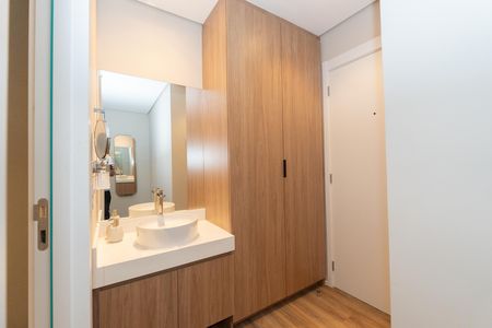 Studio para alugar com 27m², 1 quarto e sem vaga Studio para alugar com 27m², 1 quarto e sem vagaBanheiro